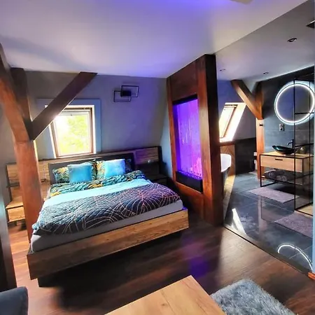 Hotel Lupus Zawioszony Do Konca 23 R Poznań