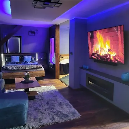 Lupus Zawioszony Do Konca 23 R Hotel *