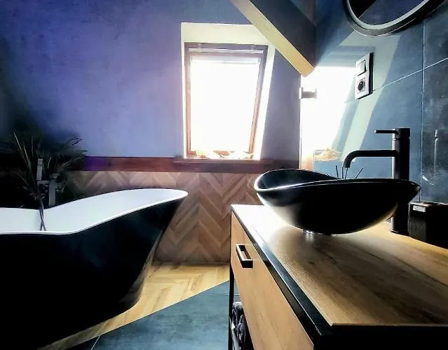 Hotel Lupus Zawioszony Do Konca 23 R Poznań